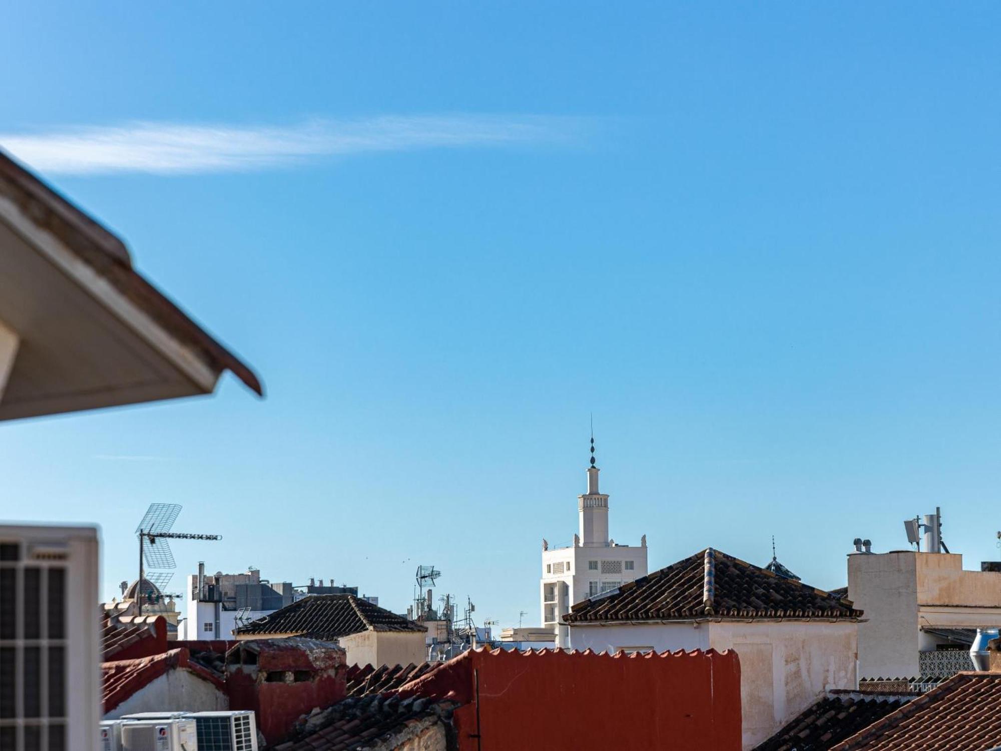 H2m Lazcano With Sunny Terrace In Old Town Màlaga