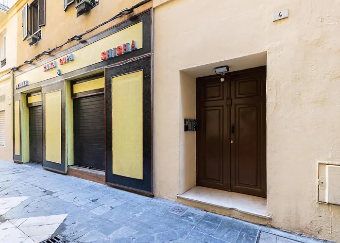 H2M Lazcano With Sunny Terrace In Old Town